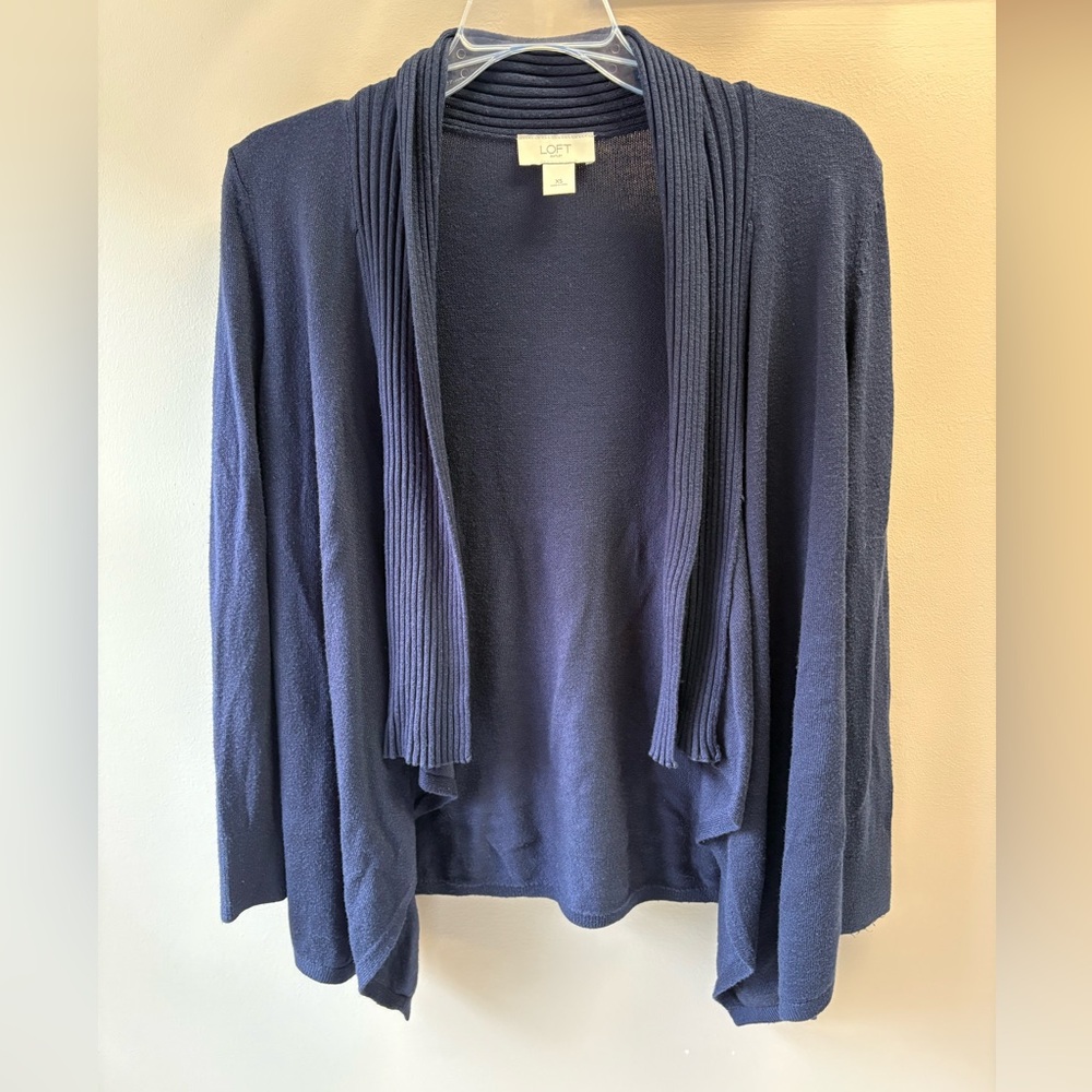 EUC Loft Women's Navy Open Front Sweater